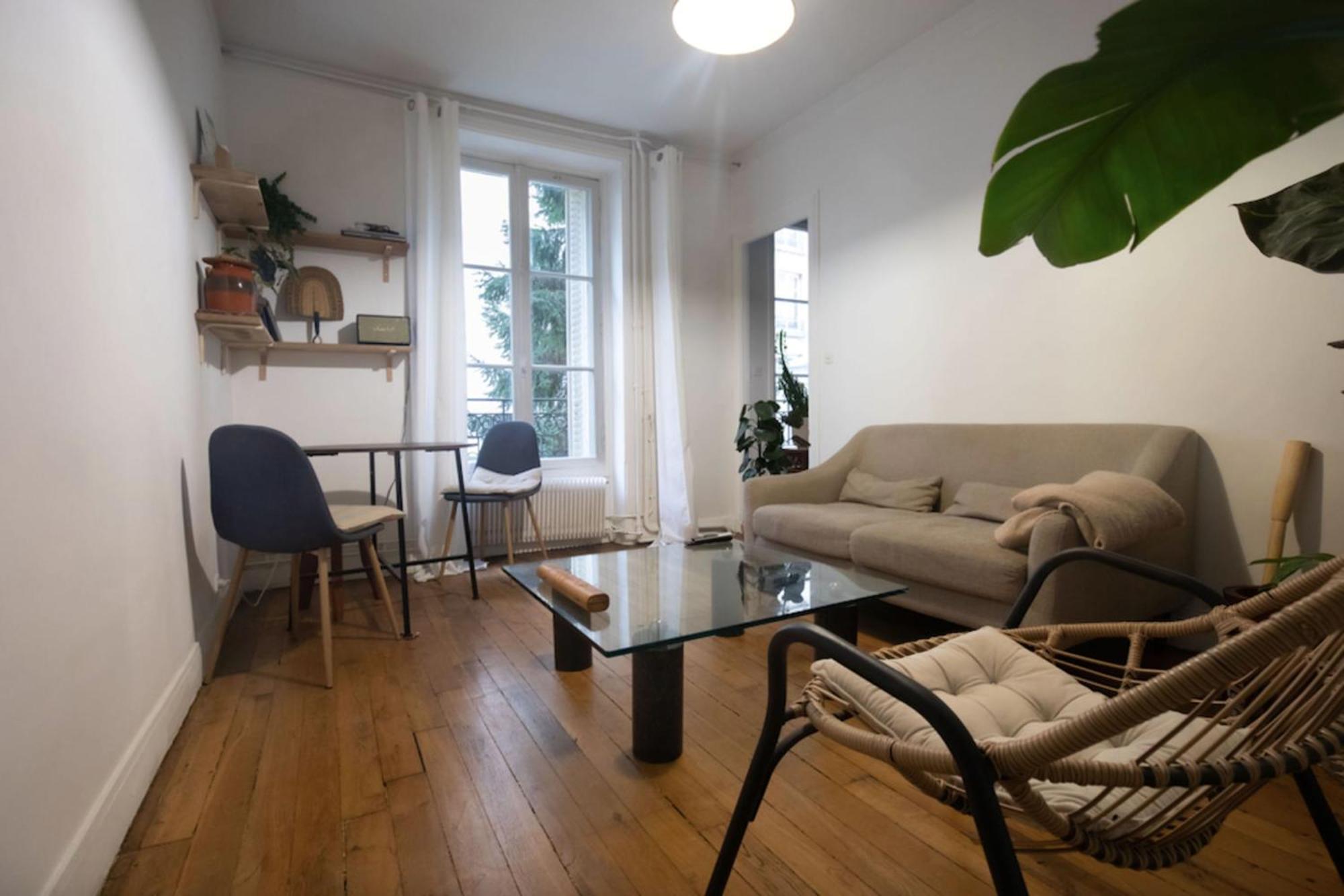 Appartement Lovely Spacious Cocoon In *