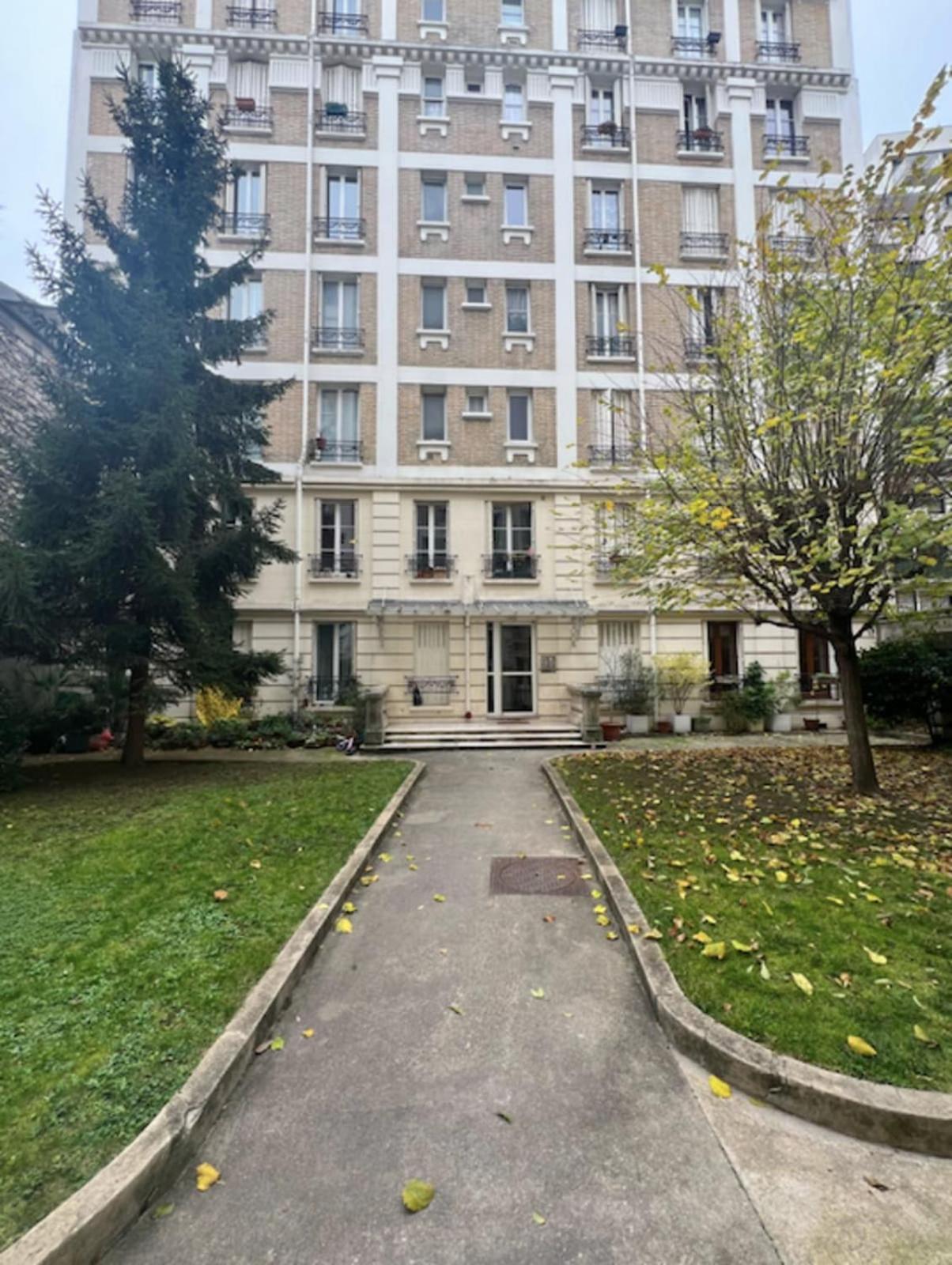 Appartement Lovely Spacious Cocoon In Paris