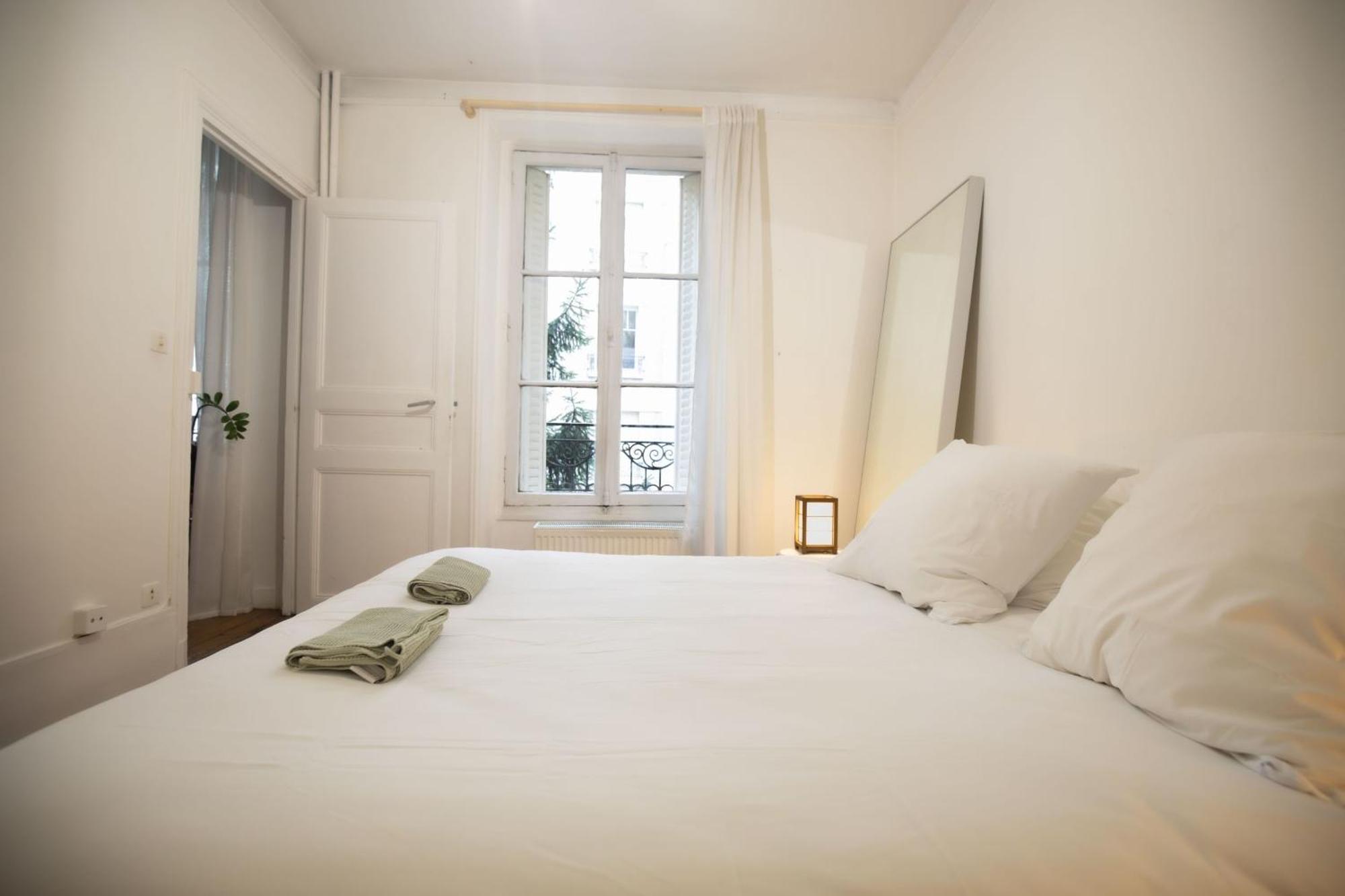Appartement Lovely Spacious Cocoon In *